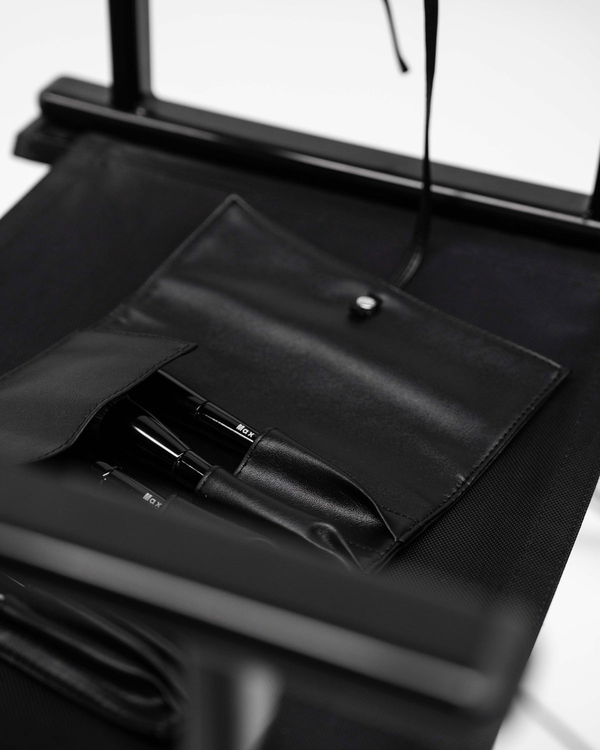 10 pc brush set and case